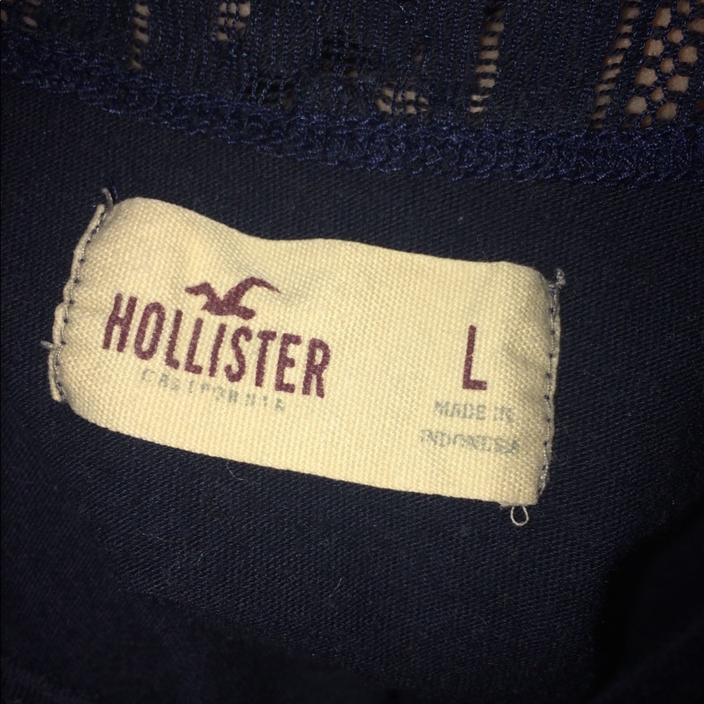 Hollister lace racerback top (navy blue) - Picture 4 of 4